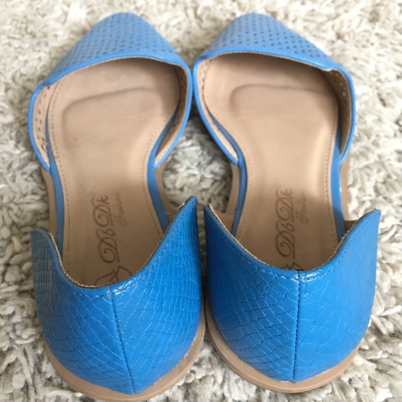 Blue shoes - Picture 3 of 3